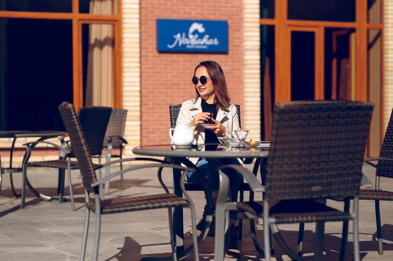 El Resort Hotel Qakh Eksteriør bilde